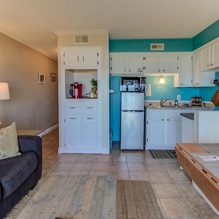 Oceanfront * Pool * Elevator * Boardwalk Apartment Carolina Beach Exterior photo