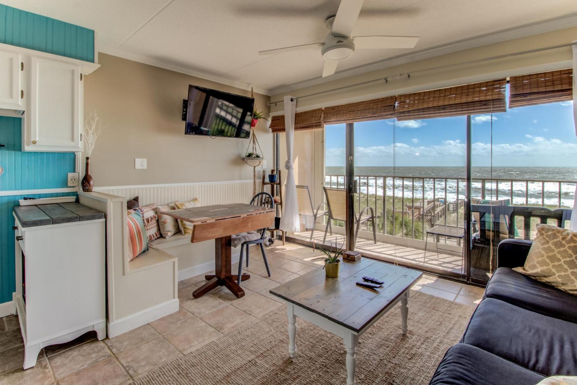 Oceanfront * Pool * Elevator * Boardwalk Apartment Carolina Beach Exterior photo